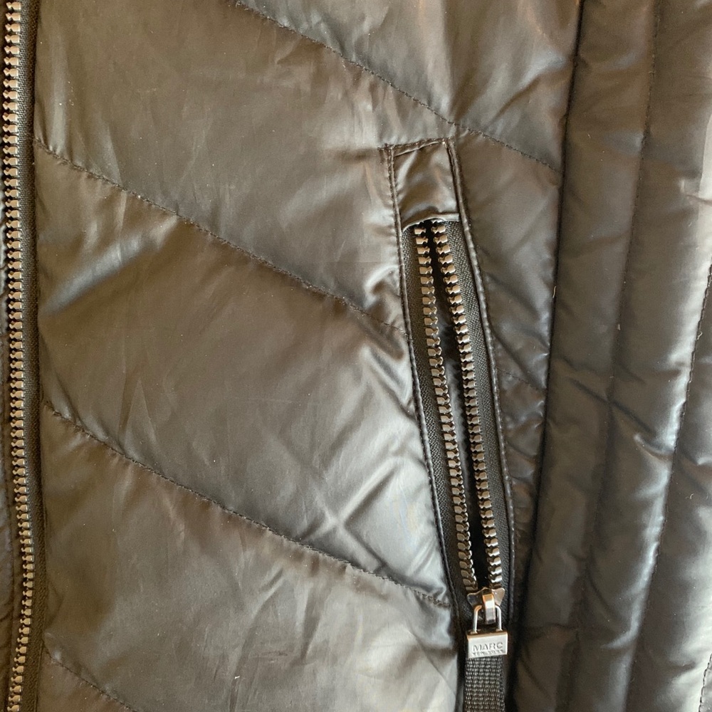 Black Puffer - image 4